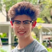 10 "Alex Adriano" profiles