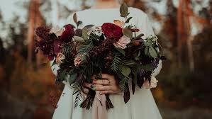 The resulting look is a streamlined arrangement that feels simultaneously contemporary and classic. Ever Wondered Why Brides Carry A Wedding Bouquet Florismart
