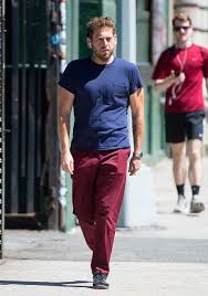 In several interviews, he came across as a bit of a pompous donkey. Jonah Hill Looks More Fit Than Ever Walking In Nyc Pic Entertainment Tonight