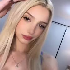 Hello Dear 💞☺️ 🎤 Voice message 0:54 ▻||||||||||||||| 0:54