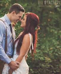 Over the past decade, millions of fans have come along for the journey. Cole And Chelsea Deboer Love Them Goals Chelsea Houska Hair Chelsea Houska Wedding Hairstyles