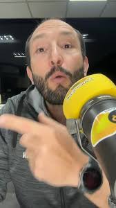 1 bloco, Karatê em Londrina , @viniciusfigueira , @gabrieelnascimento__ ,  @arthurmenezeskarate , @arthurafmenezes , ATLETISMO , @londrinaatletismo ,  @gilberto_miranda_atletismo , @ruan_vais7 , ...