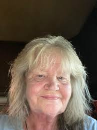 Importance of Self Acceptance and Positive Surroundings for Happiness