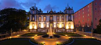 O freixo (gênero fraxinus ) é uma árvore da família das oleáceas, a mesma família a que pertence a oliveira. Pousada Do Porto Hotel Palacio Do Freixo