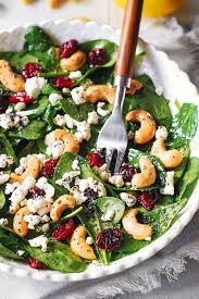 Ensalada de espinacas frescas con champiñones y mango: 1001 Ideas De Recetas Con Espinacas Faciles Y Sanas