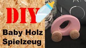 Den spaß daran, etwas handwerkliches zu fertigen, und die freude beim beschenkten kind, welches das spielzeug bekommt. Diy Baby Spielzeug Rassel Spielzeugauto Holzspielzeug Kinder Geschenkidee Selber Machen Deutsch Youtube