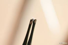 How To Remove A Splinter Under Your Fingernail Splinter Removal How To Remove A Splinter Fingernails