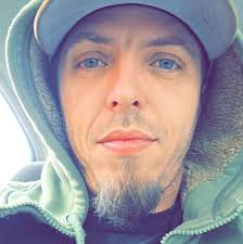 Can a carb swap be done with a 4l60e transmission