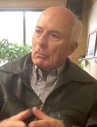 Former CRB teacher returns to class for “Know Your Constitution”