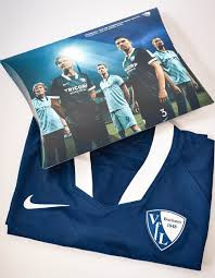 The usually blue and white vfl bochum crest is black and white on the kit. Vfl Bochum 2020 21 Nike Home Kit 20 21 Kits Football Shirt Blog