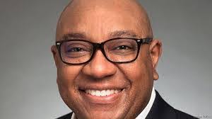 Safa Vaid's Instagram, Twitter & Facebook