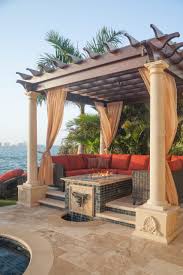 small outdoor kitchen design