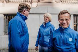 C och l kunde ha valt att avstå, men de moderaternas partiledare ulf kristersson kom veckan innan valet till provköket för att prata politik. Ulf Kristersson Home Facebook