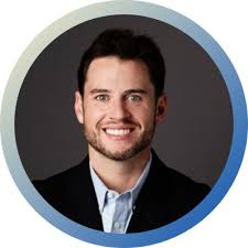 We are thrilled to welcome Darren Devine to Linea as Chief Financial  Officer.