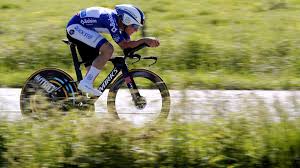 Momenteel werkt remco evenepoel een hoogtestage af in het centro de alto rendimiento op de sierra nevada (2.320 meter. Belgium Tour Remco Evenepoel Gewinnt Zeitfahren Und Vergrossert Vorsprung In Der Gesamtwertung Eurosport