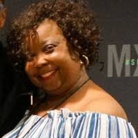 Tracey Lofton's Instagram, Twitter & Facebook