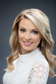 Denise Colangelo's Instagram, Twitter & Facebook