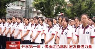 秘密情慾的學生日記-探索校園裡的大膽情慾