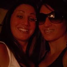 Deanna Halbert's Instagram, Twitter & Facebook