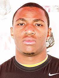 Demetrius Howard's Instagram, Twitter & Facebook