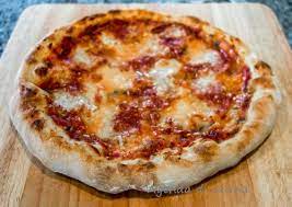 Come fare la pizza in casa come in pizzeria. Base Per Pizza Fatta In Casa Come In Pizzeria Agenda Di Cucina