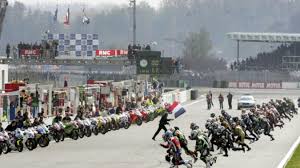 Pierre fillon «espère entre 20.000 et 50.000 spectateurs en août». 24 Heures Du Mans Le Depart En Courant La Course Avant La Course