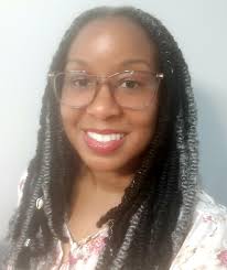 Lashanda Edwards's Instagram, Twitter & Facebook