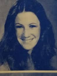 it is with great sadness that i inform you of the passing of Teresa  Lawrence..class of 1977