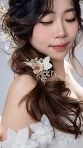 The sweetest and romantic side braided hairstyle😍, Makeup by  @amandacheong_makeupartist , Hairstyling by @charlottehui_lovemedo ,  Photography by @henryteo_photography , Gown @bellitabridal , #sgmua ...