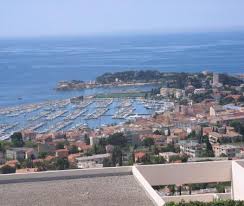 Appartement Standing Piscine Vue Mer A Bandol