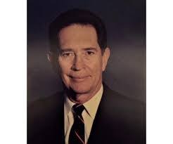 Henry Qualls's Instagram, Twitter & Facebook