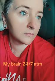 It’s been in my head for DAYYYYSSSSS #frenchbrainrot #lepoissonsteve  #itscatchy #fatbabe #bansoffourbodies #supportplannedparenthood #brainrot