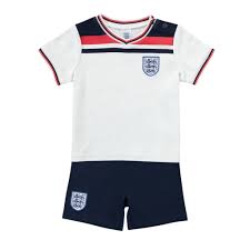 Your email address will not be published. England Football 1982 Retro Baby Toddler T Shirt Shorts Set Sportbaby