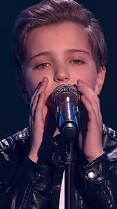 Gabriel Lobao The Voice Queen