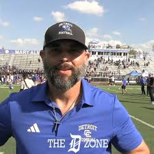 Northville 2025 WR Colin Charles who holds a Toledo goes up to make a tough  catch at RS training. @colin.charless @nville_fb @nvilleathletics  @RisingStars6