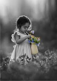 Black And White With Color Photography Pin By Stacy On Color Splashed Color Splash Photo Selective Color Photography Black And White People