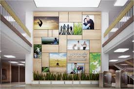 Lobby Graphics At Clalit Health Services Making Good Use Of A Montage Of Wide Format Print Signage Design Wall Design