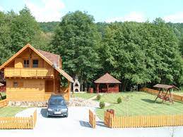 Suplacu de barcău is a commune in bihor county, crișana, romania with a population of 4,356. Padurea Neagra Bihor Cazare