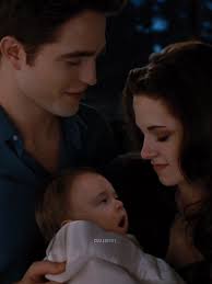 More Scenes of Baby Renesmee with Her Parents