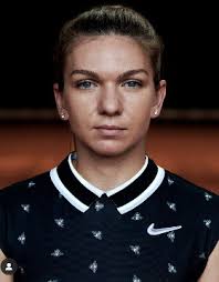 Monfils, mannarino, garcia et pouille sont passés, zverev, osaka et halep ont souffert. Nike S Beehive Faux Polo And Floral Skirt For Simona Halep S Title Defense At Roland Garros Women S Tennis Blog