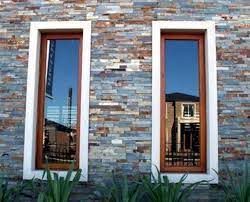 Pintu depan rumah merupakan bagian pertama yang tersentuh oleh orang yang ingin berkunjung ke rumah anda. 40 Gambar Model Jendela Rumah Minimalis Paling Dicari