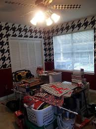 Just Painted Our Alabama Room Houndstooth And Crimson Houndstooth The Ceiling Fan Also Alabama Room Room Football Rooms