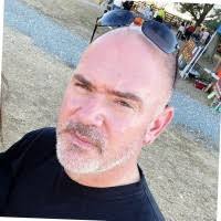 300+ "Christopher Strom" profiles