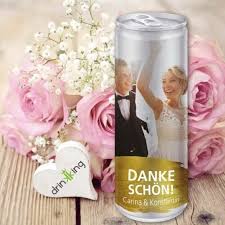 Sekt Dosen Zur Hochzeit Personalisiert Mit Eigenem Text Und Bild Gastgeschenke Givea Mit Bildern Aussergewohnliche Gastgeschenke Hochzeit Gastgeschenke Hochzeit Hochzeit