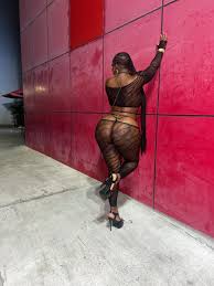 Dqueen_cookie @Mel89924925 - Twitter Profile | TwStalker