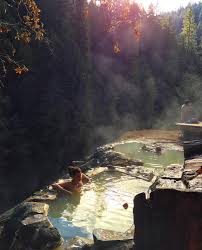 Bend Oregon Travel Guide The Best Things To Do In Bend Or Oregon Travel Oregon Road Trip Oregon Vacation