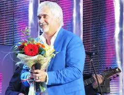 Валерий меладзе и альбина джанабаева. Valerij Meladze Dal Solnyj Koncert Na Slavyanskom Bazare