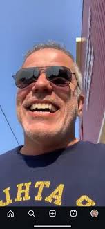 Hi Everyone, ok who would be keen to join a very social, no experience  necessary local group of kayakers. Send me a message and I can add you to  our WhatsApp group.