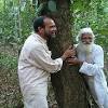 Chipko movement came into existence in 1973 to protect trees from cutting down. Https Encrypted Tbn0 Gstatic Com Images Q Tbn And9gcqnqs0lh7ehossnog9af5ordkhys Dsesbpfpj2hwft4fh9ymio Usqp Cau