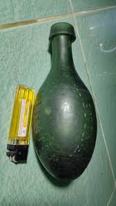 Karena pada akhirnya kita membuat perjanjian tertulis adalah agar dapat kita buktikan atau pertahankan haknya di kemudian hari. This Bottle Found In Sumatra In River Batanghari Indonesia Old Bottles Bottle Bottles Decoration